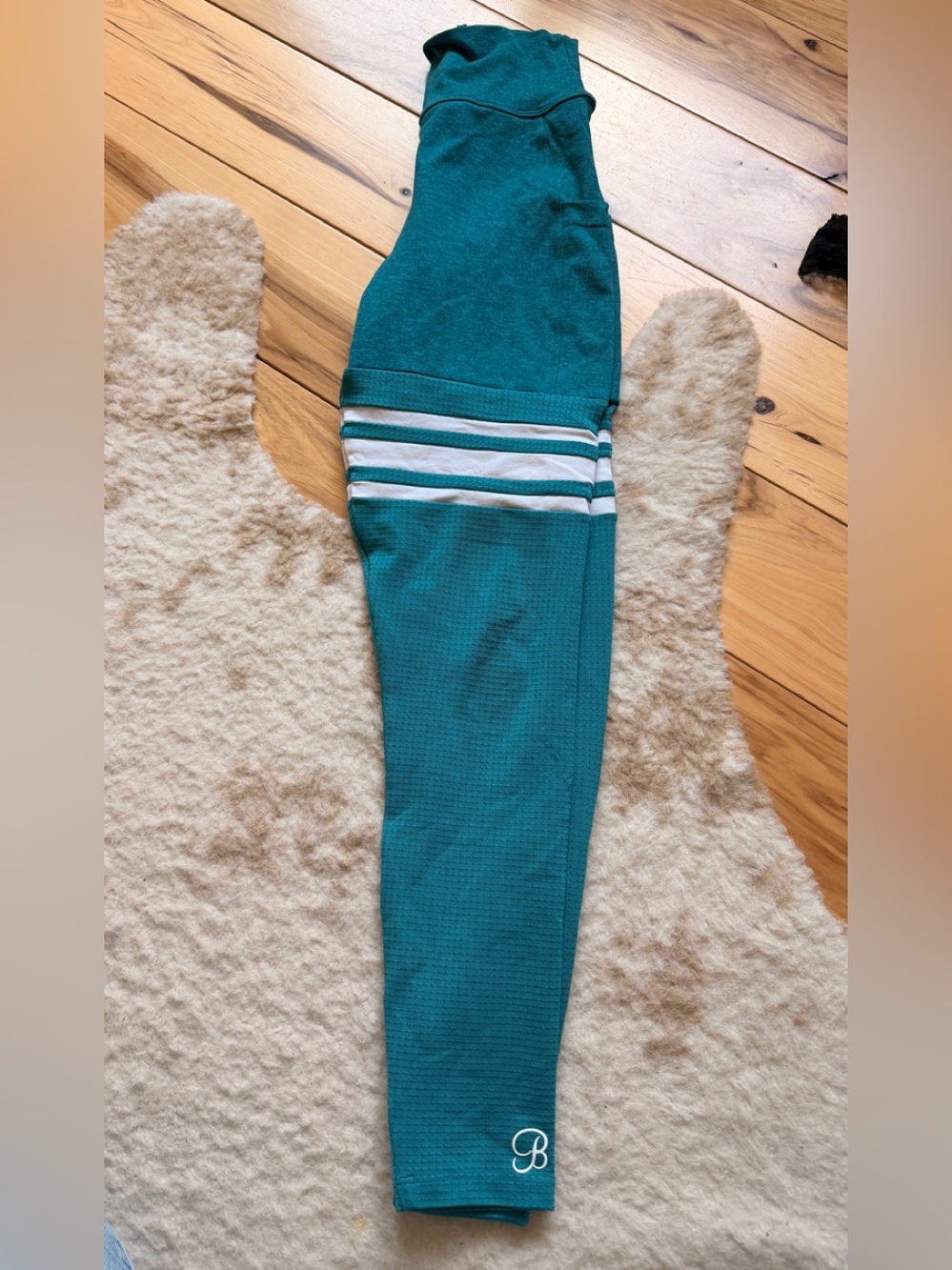 Bombshell teal leggings small
